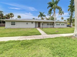 1231 Hopedale Dr, Fort Myers, FL 33919