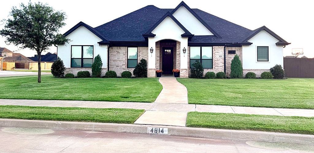 4814 Sawmill Ln - Property Image