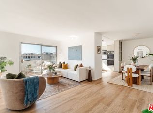 6251 Coldwater Canyon Ave Unit 310, North Hollywood, CA