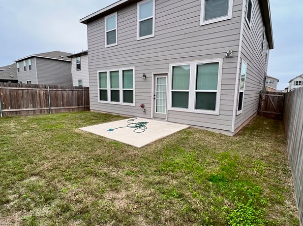 6408 Carriage Pines Dr, Del Valle, TX 78617