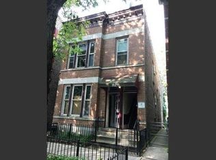 826 N Winchester Ave #2F, Chicago, IL 60622