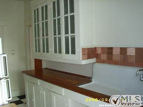1st image of 224 E Mulberry Ave APT 3