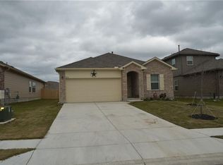 1070 Apricot Ln, Kyle, TX 78640