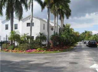 20650 NE 25th Pl, Miami, FL 33180