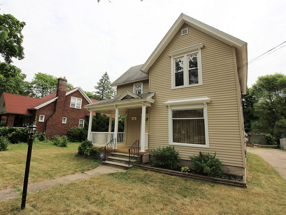 1st image of 22 Central St