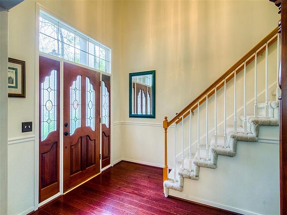 5th image of 15723 Hermitage Oaks Dr