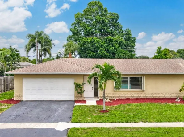129 Saint Cloud Lane, Boca Raton, FL 33431
