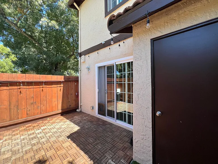 7790 Chestnut St — Photo 14