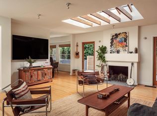 8518 Appian Way, Los Angeles, CA 90046