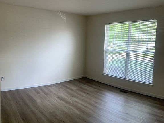 Bonus Room / Potential WFH Office