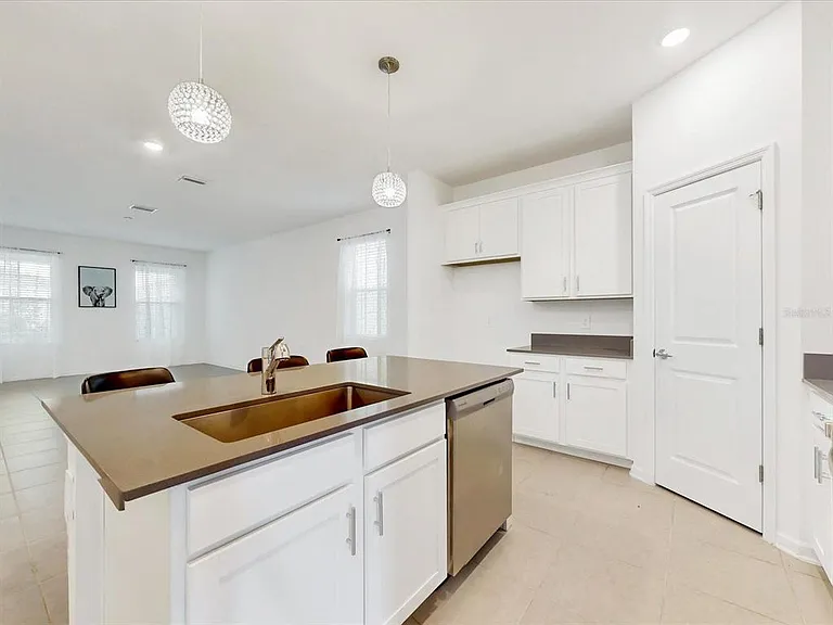 2538 Peace Of Mind Ave — Photo 11