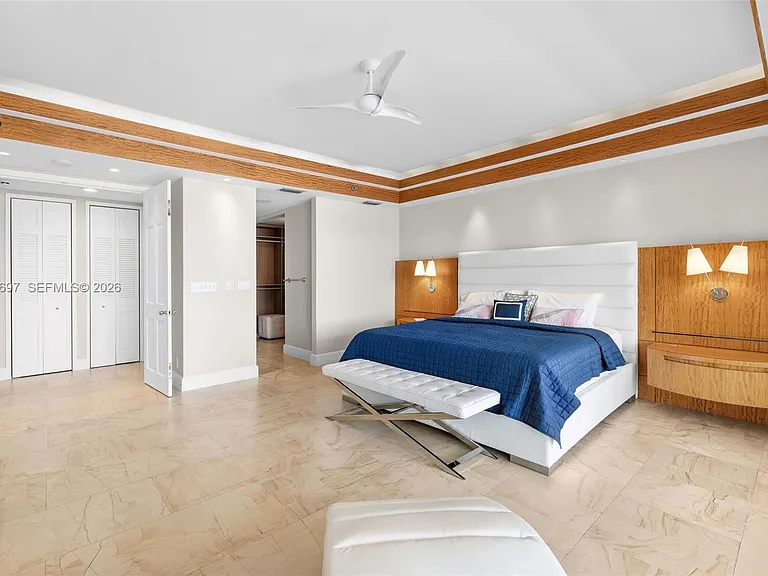 5245 Fisher Island Dr #5245 — Photo 23