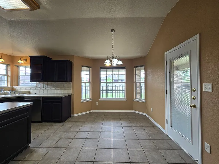 4302 Jim Ave — Photo 9