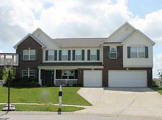 7027 Cedar Mill Ct, Avon, IN 46123