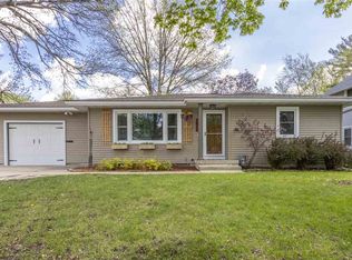 1916 Virgil St, Cedar Falls, IA 50613