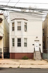 146 Stevens Ave, Jersey City, NJ, 07305
