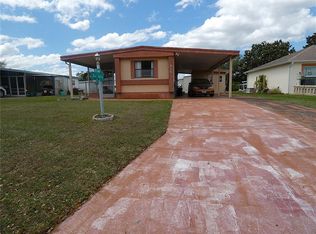 913 Beechwood Ave, Lady Lake, FL 32159