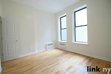 Rented by Link NY Realty