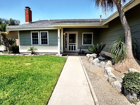 3rd image of 2840 S Sandpiper Ave