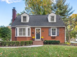 7029 Broadway St, Indianapolis, IN 46220