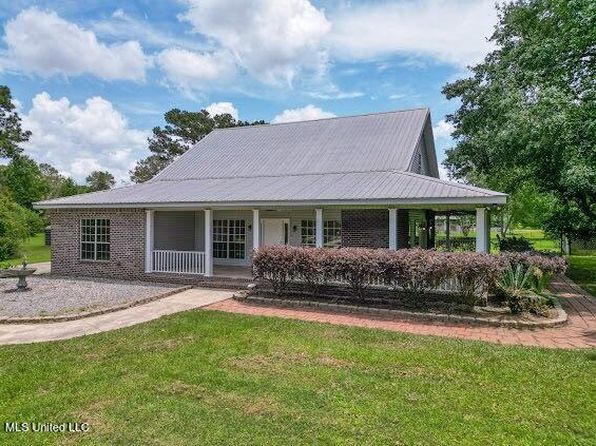 42 Alan Rd, Carriere, MS 39426