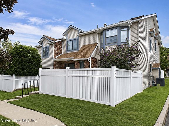 2nd image of 46A Lovell Ave