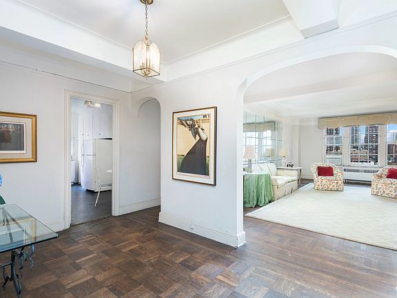 2nd image of 325 E 79th St APT 12A