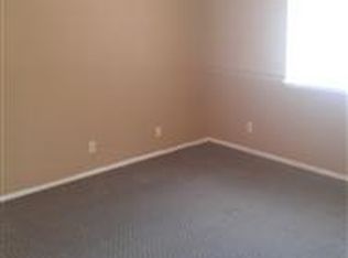 1381 Crossdale Ave, Las Vegas, NV 89142