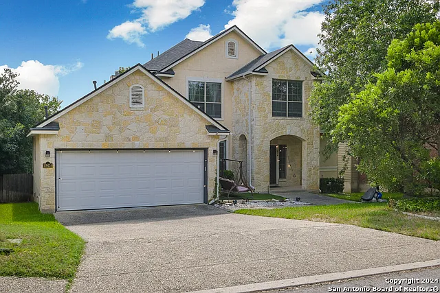 19434 Gran Roble — Photo 2