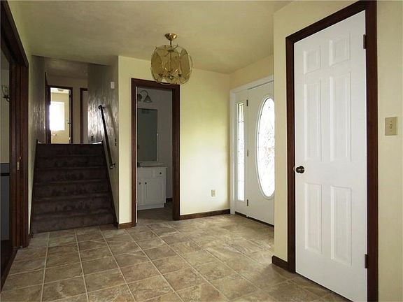 4th image of 7700 Kifer Ln