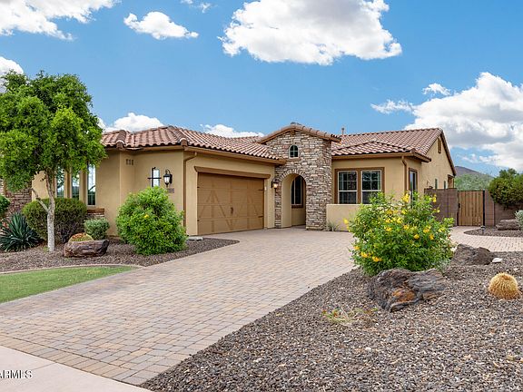 2nd image of 12128 W DESERT MIRAGE Drive