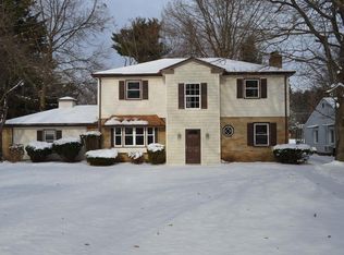 3835 Blackburn Rd NW, Canton, OH 44718