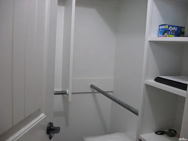 141 Mariposa Dr — Photo 12