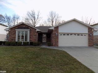 14246 Pernell Dr, Sterling Heights, MI 48313