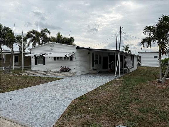 4th image of 5205 5th St E