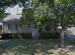 421 Longmeadow Dr, West Burlington, IA 52655