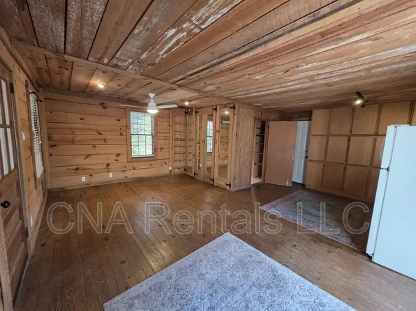 170 Red Bank Rd, Alpharetta, GA