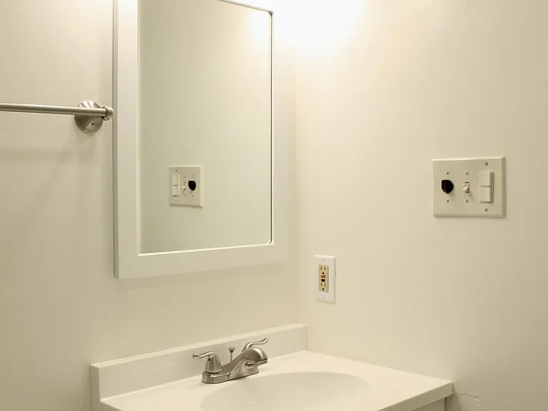 2114 N St NW #16 — Photo 8