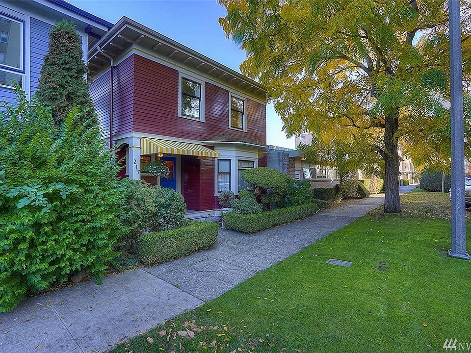 1st image of 217 Tacoma Ave S