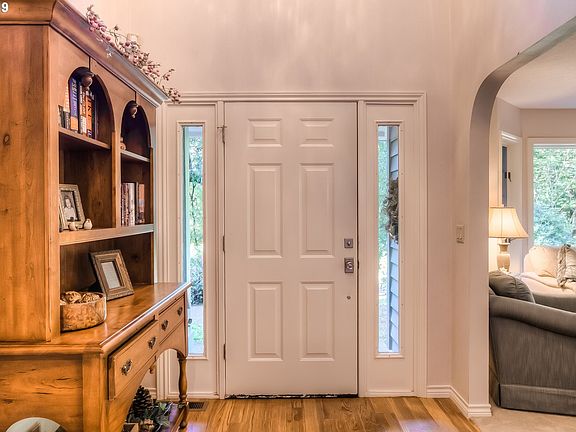 4th image of 3336 Deer Lake Ct SE