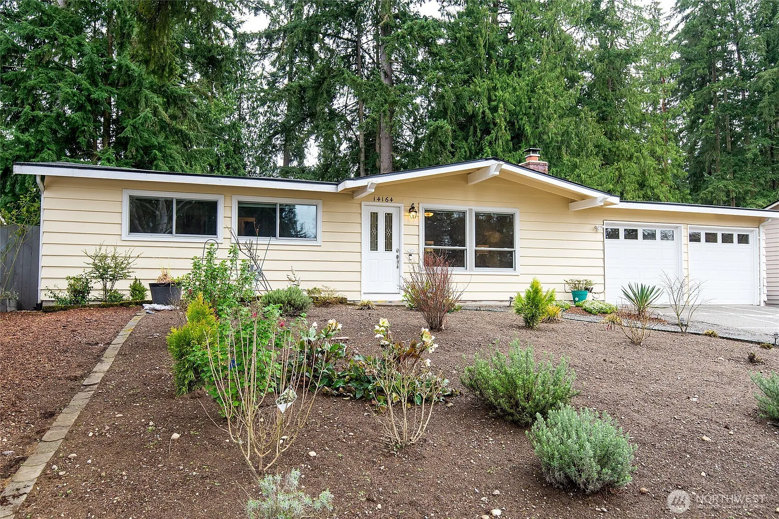 14164 104th Pl NE photo 1