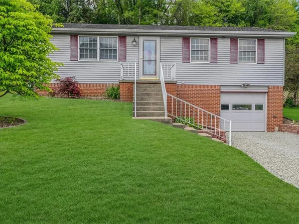 4225 Stratford Dr, Irwin, PA 15642