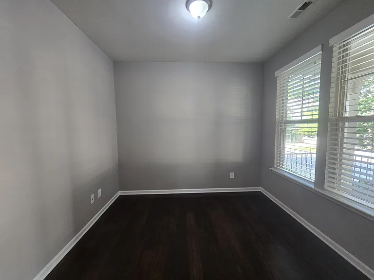 3917 Valley Side Ct — Photo 5