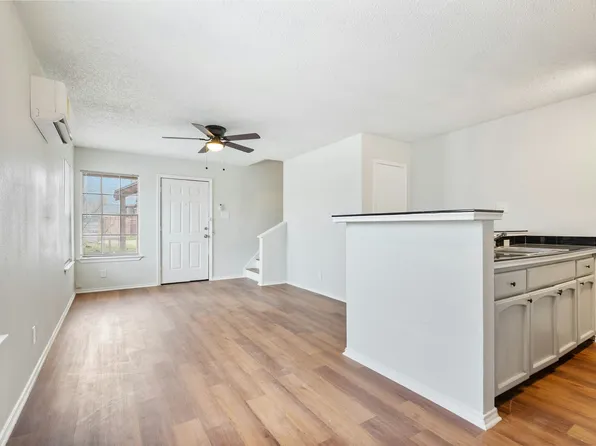 131 Elsie Ave #301, San Antonio, TX 78204