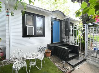 216 S. Vendome St., Los Angeles, CA 90057