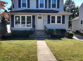 22 W Park Ave, Maple Shade, NJ 08052