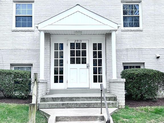 2nd image of 2913 Willston Pl APT 101