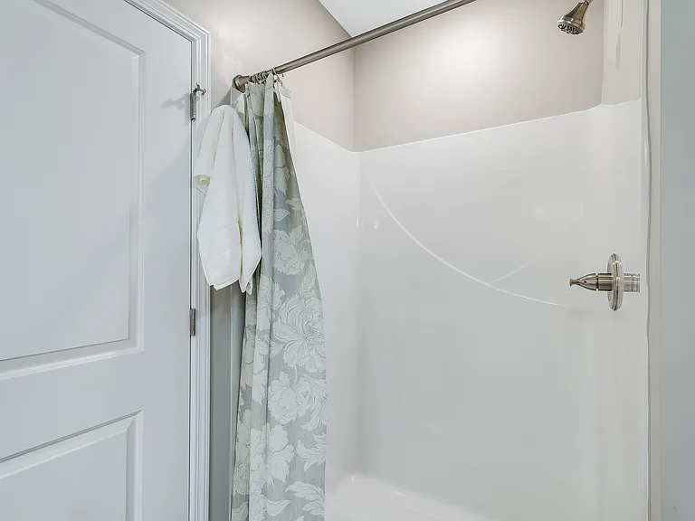 Pinnacle Ridge Apartments — Photo 16