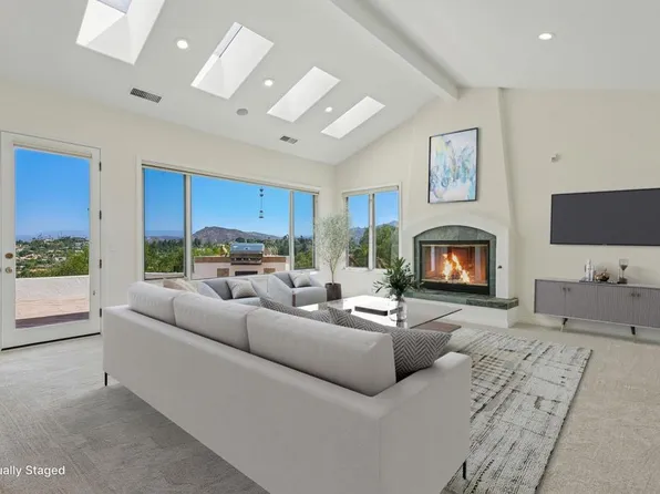 17572 Via Loma Dr, Poway, CA 92064