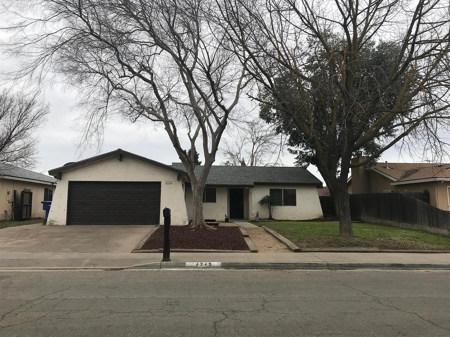 4249 W Dayton Ave photo 1